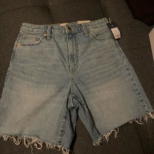Universal thread Jean shorts